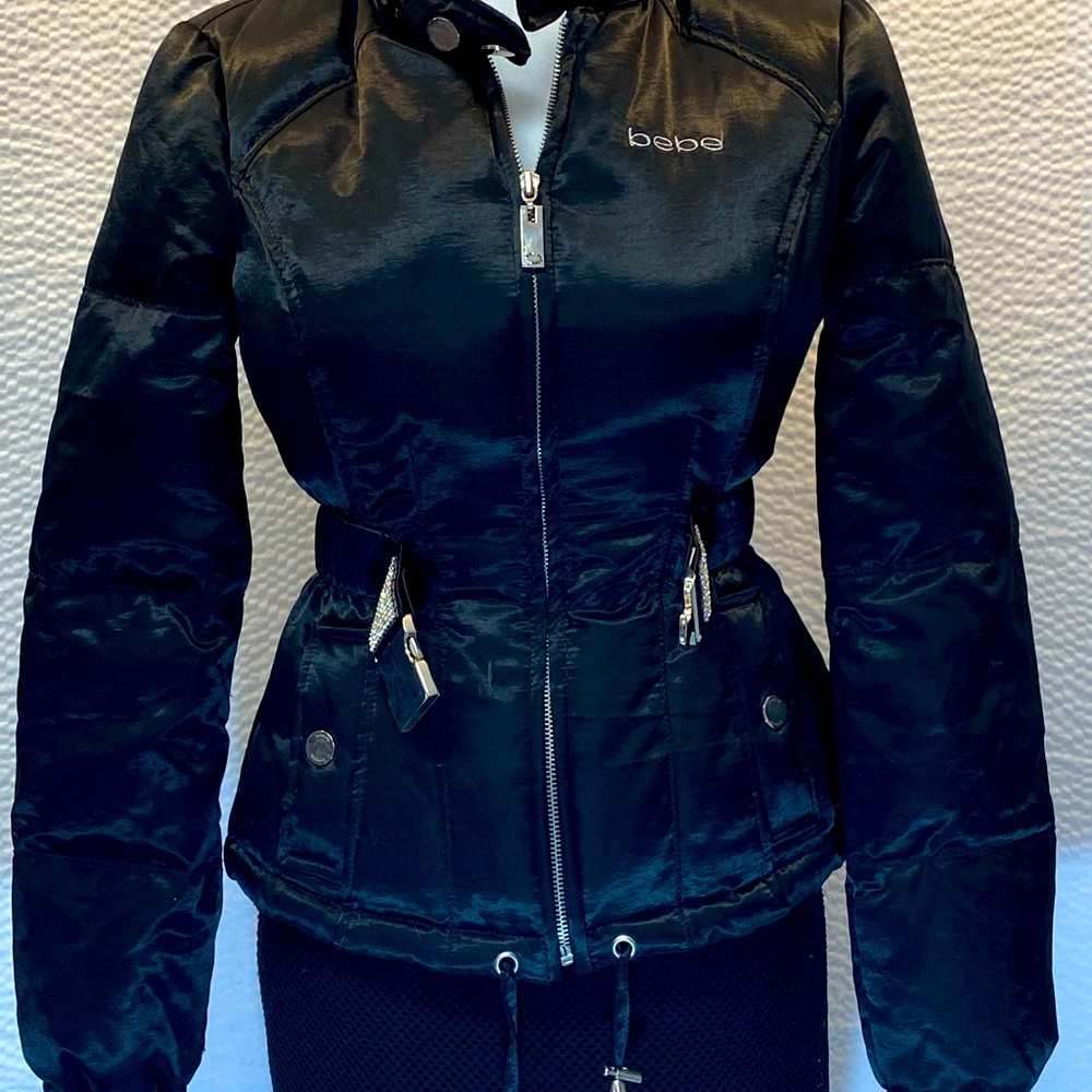 BEBE Black Buckle Waist Puffer Coat S
